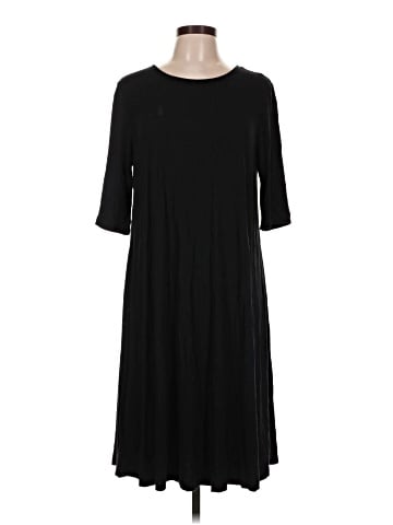 Old Navy Casual Dress (view 1)