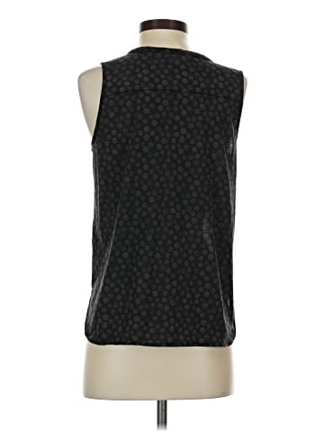 H&M Sleeveless Button-Down Shirt (view 2)