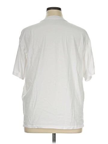 Assorted Brands Short Sleeve T-Shirt (view 2)