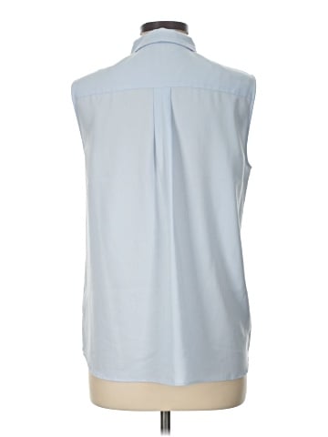 Uniqlo Sleeveless Button-Down Shirt (view 2)