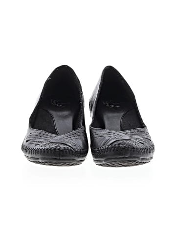 White Mt. Heels (view 2)