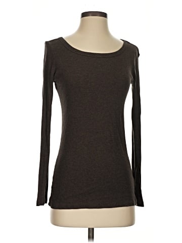 Daisy Fuentes Long Sleeve T-Shirt (view 1)