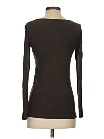 Daisy Fuentes Long Sleeve T-Shirt (view 2)