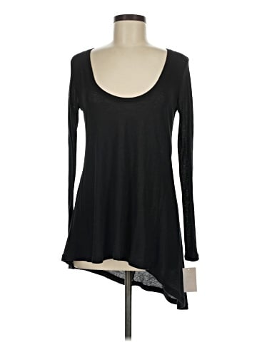 Trouve Long Sleeve T-Shirt (view 1)