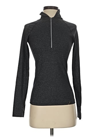 Forever 21 Long Sleeve T-Shirt (view 1)