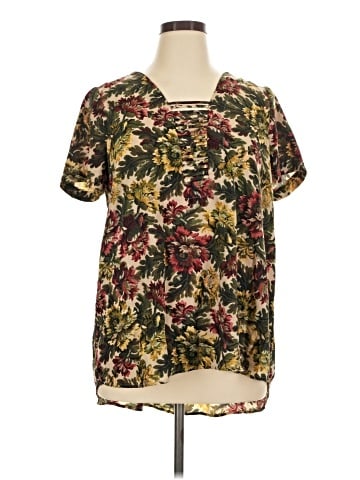Pleione Short Sleeve Blouse (view 1)