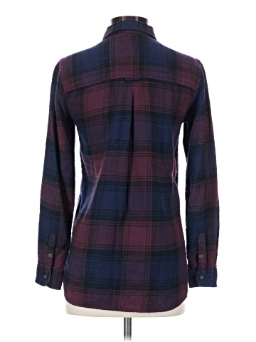 American Eagle Outfitters Long Sleeve Button-Down Shirt (view 2)