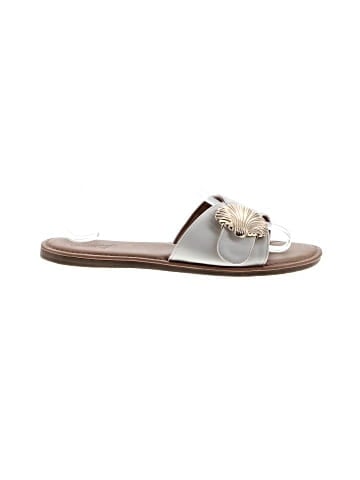 Universal Thread Sandals (view 1)