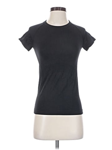 Active by Old Navy Active T-Shirt (view 1)