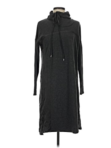 Bobeau Poncho (view 1)