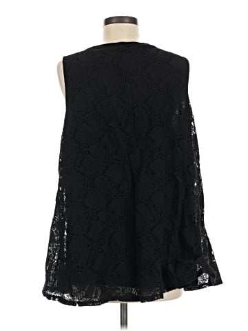 Cupio Sleeveless Blouse (view 2)