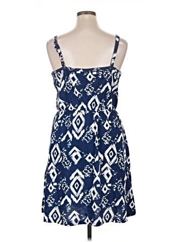 Faded Glory Casual Dress (view 2)