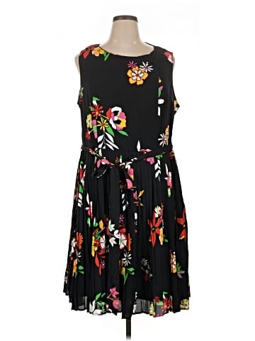 ModCloth Casual Dress (view 1)