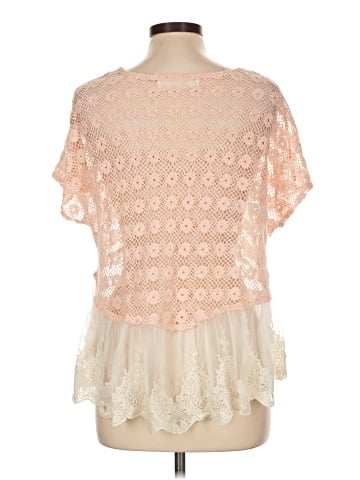 Vintage Havana Short Sleeve Blouse (view 2)