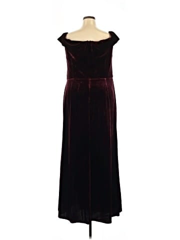 Oleg Cassini Cocktail Dress (view 2)