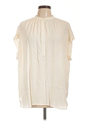 Vince. Sleeveless Silk Top (view 1)