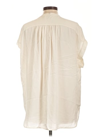 Vince. Sleeveless Silk Top (view 2)
