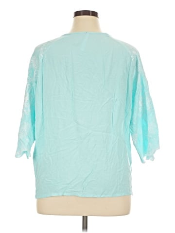 Leo & Nicole 3/4 Sleeve Top (view 2)