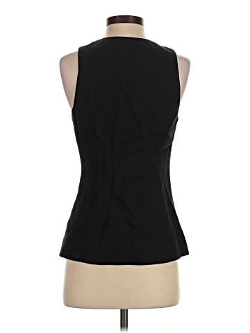 Madewell Scoopneck Cutaway Vest in Drapey Twill (view 2)