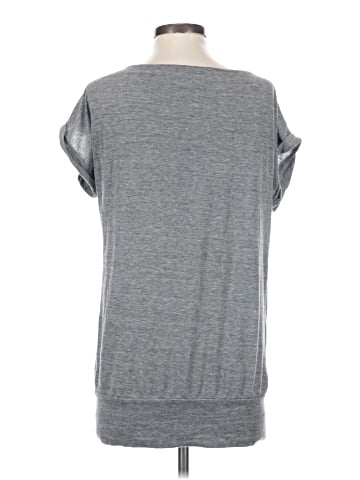 Twenty One Short Sleeve Top (view 2)