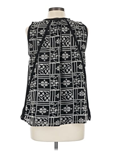 HD in Paris Sleeveless Blouse (view 2)
