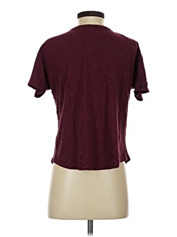 Old Navy Active T-Shirt (view 2)