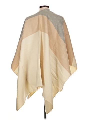 West Loop Poncho (view 2)
