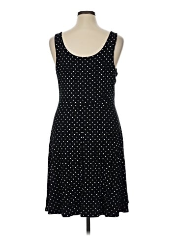 Old Navy Casual Dress (view 2)