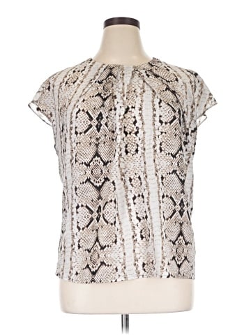 Violet & Claire Short Sleeve Blouse (view 1)