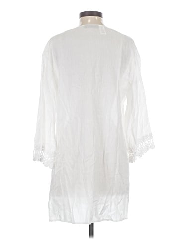 La Blanca Swimsuit Cover Up (view 2)