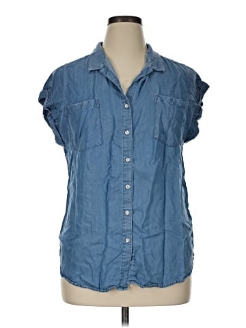 Jachs Girlfriend Short Sleeve Button-Down Shirt (view 1)