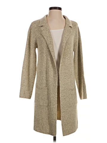 Monteau Cardigan (view 1)