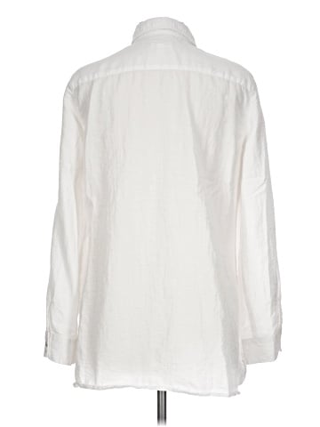 Chico's Long Sleeve Button-Down Shirt (view 2)