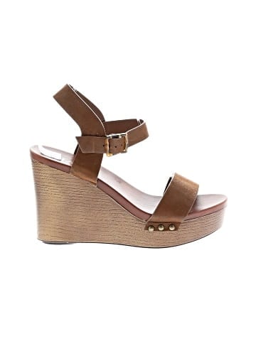 Mia Wedges (view 1)