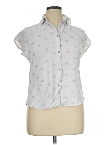 Assorted Brands Sleeveless Blouse (view 1)