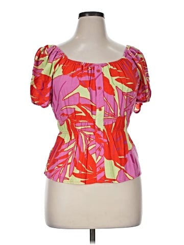 Sanctuary Short Sleeve Blouse (view 1)