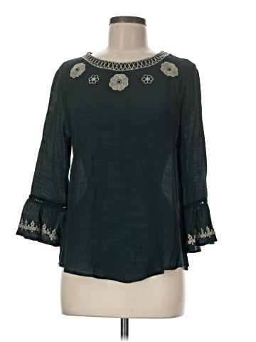 Sweet Wanderer 3/4 Sleeve Blouse (view 1)