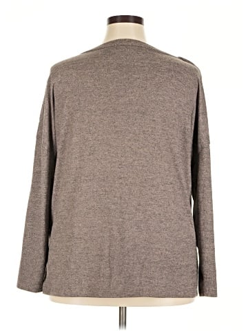 Maurices Long Sleeve T-Shirt (view 2)