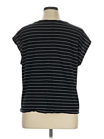 Nordstrom Sleeveless T-Shirt (view 2)