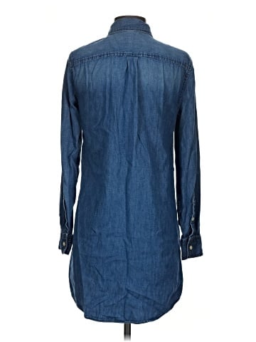 Gap Outlet Long Sleeve Button-Down Shirt (view 2)