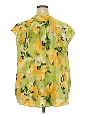 Simply Vera Vera Wang Short Sleeve Blouse (view 2)