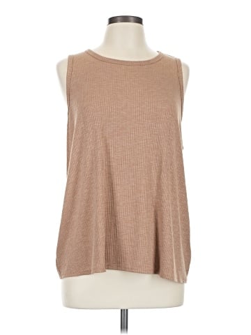 Old Navy Sleeveless T-Shirt (view 1)