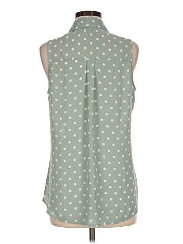Express Outlet Sleeveless Button-Down Shirt (view 2)