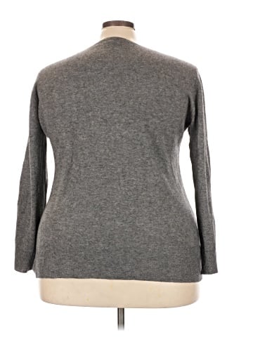 Neiman Marcus Cashmere Pullover Sweater (view 2)