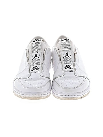 Air Jordan Sneakers (view 2)