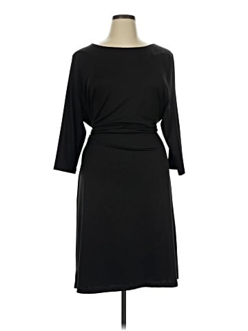 Peter Nygard Casual Dress (view 1)