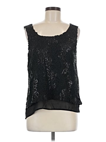 Blu Pepper Sleeveless Blouse (view 1)
