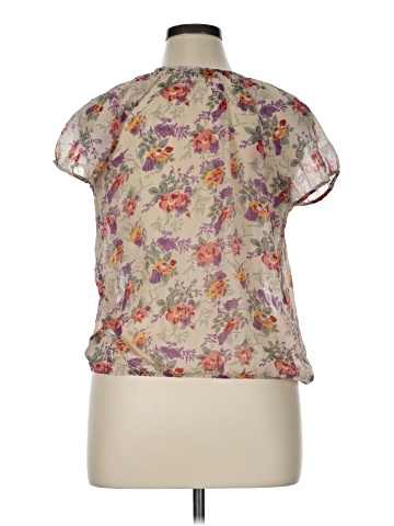a.n.a. A New Approach Short Sleeve Blouse (view 2)