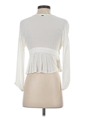 O'Neill 3/4 Sleeve Top (view 2)