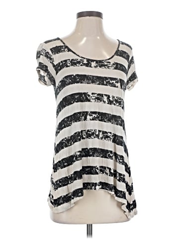 Pieces by Kensie Short Sleeve T-Shirt (view 1)